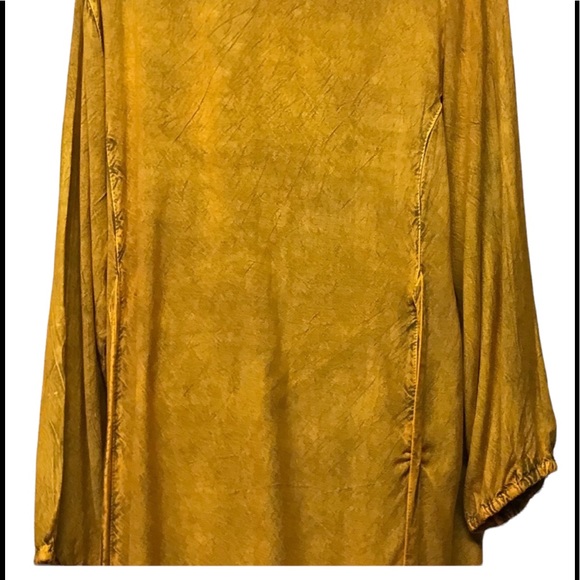 218897 CL/BLK. Sacred Threads Blouse Onesize - Picture 5 of 5